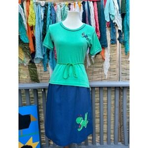 Vintage 1970s Grasshopper Appliqué Two Piece‎ Set Tee & Skirt Green Blue Novelty